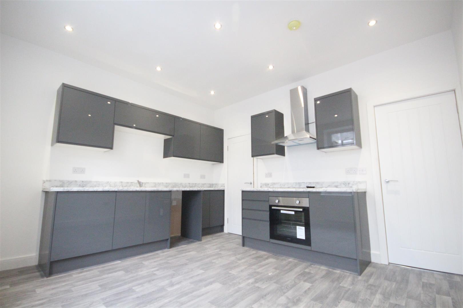 3 bedroom terraced house To Let in Barnoldswick - IMG_3598.jpg